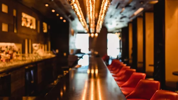 Restaurants, Bars, Clubs du Quartier Naturiste